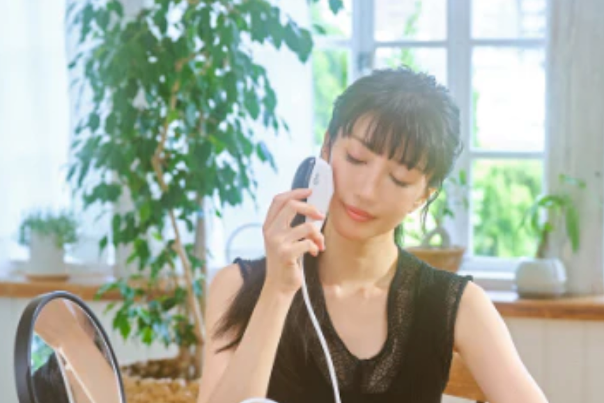 美顔モードを搭載