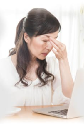 女性