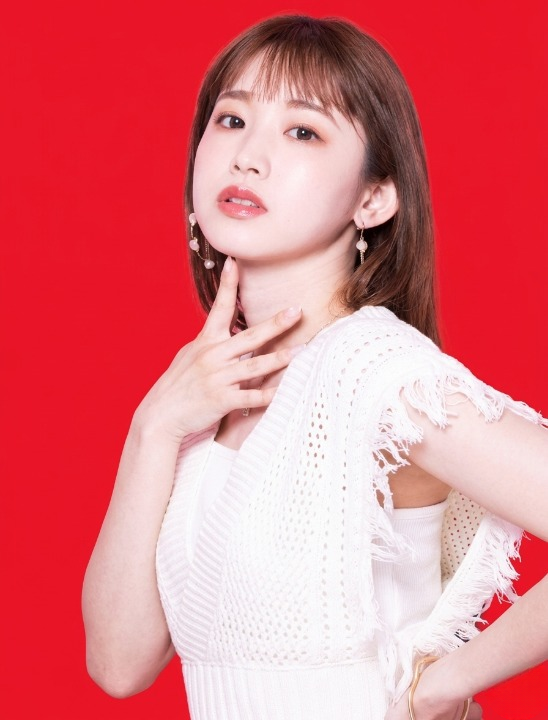 女性