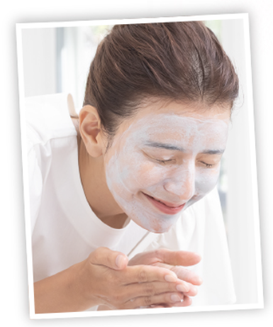 洗顔女性