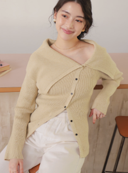 アシンメトリーオフショルダ…